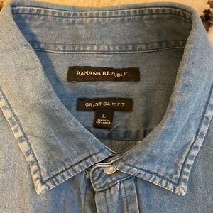 Men’s large Banana Republic crepe shirt